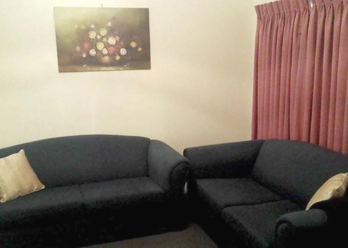 Albany Holiday Units