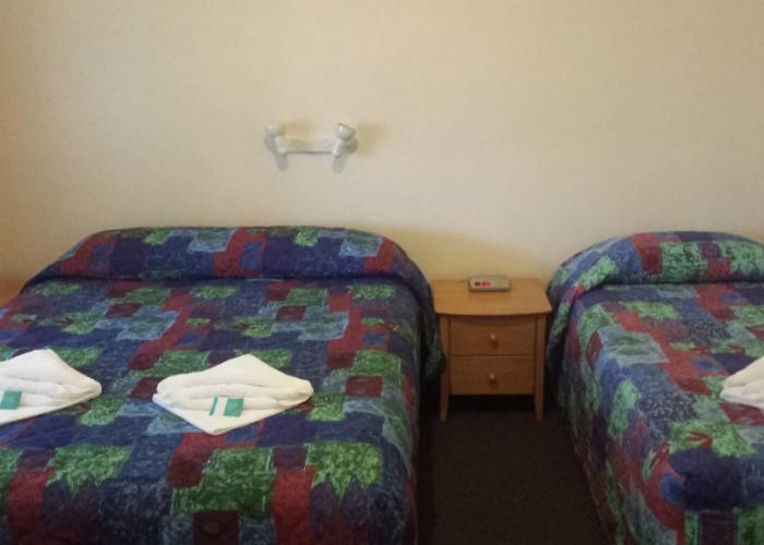 Albany Holiday Units
