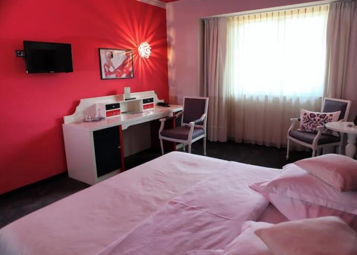 Simfonia Boutique Hotel