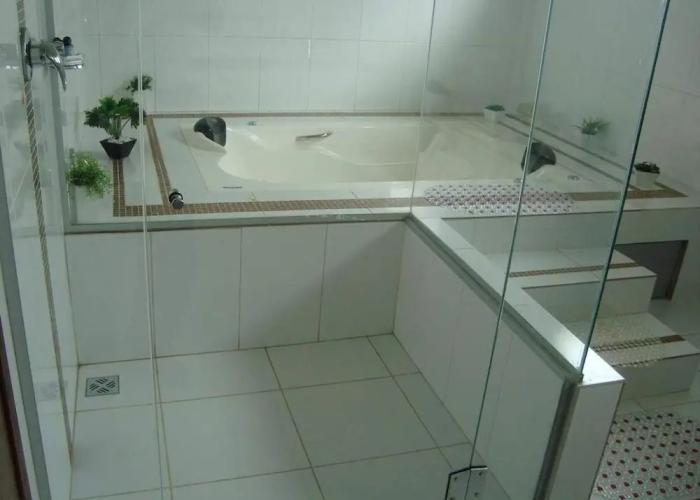 Executive Hotel