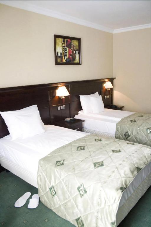 Hotel Rapsodia City Center