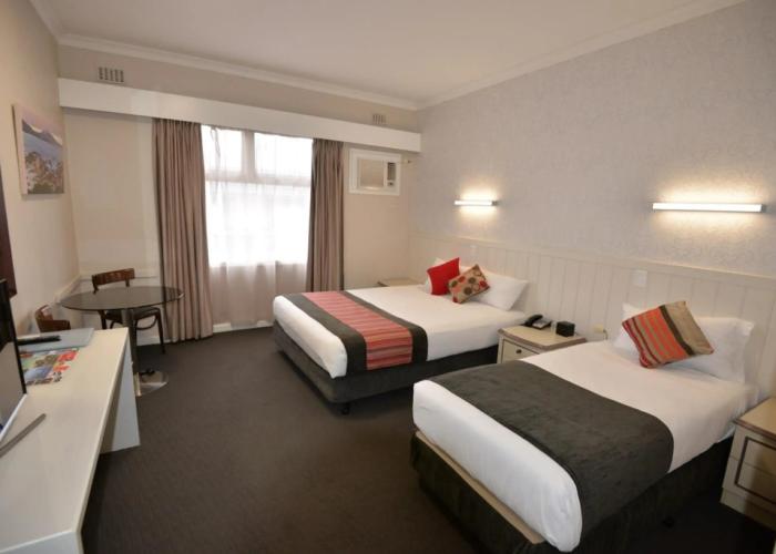 Country Comfort Amity Motel