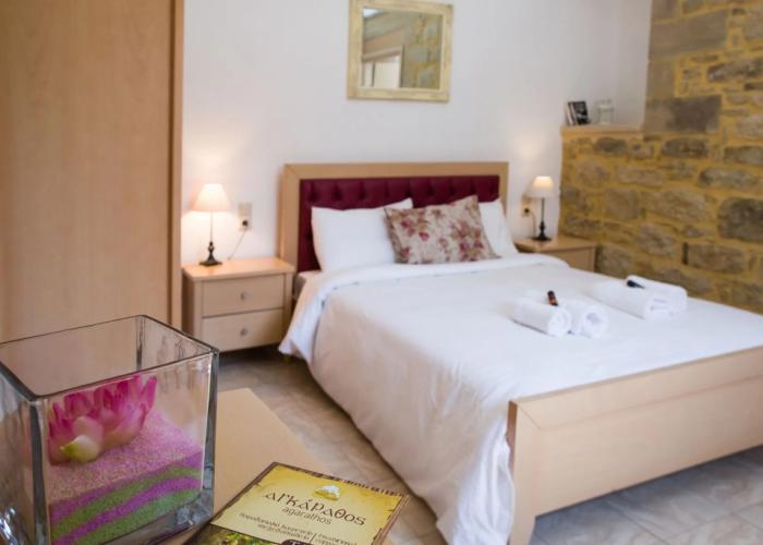Agarathos Traditional Rooms