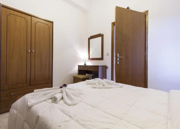 Agarathos Traditional Rooms