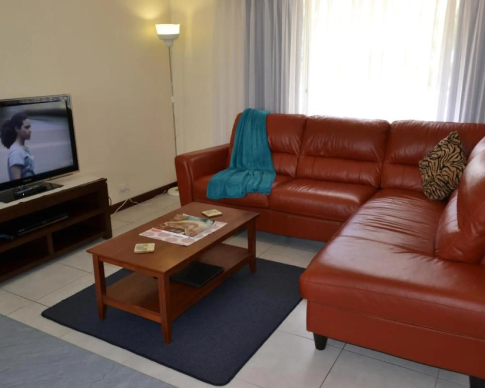 фото Dolphin Lodge