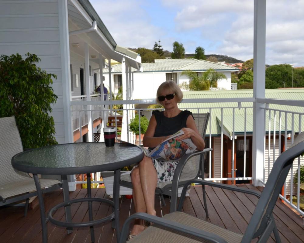 фото Dolphin Lodge