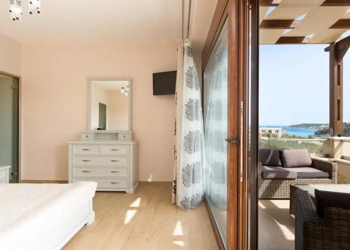 Levanta Luxury Stone Villa