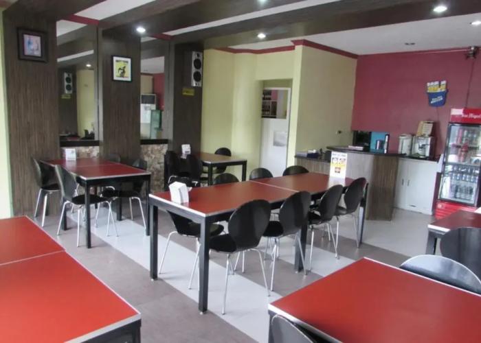 Oyster Plaza Hotel