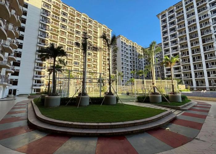Extremeli Suites Manila powered by Cocotel