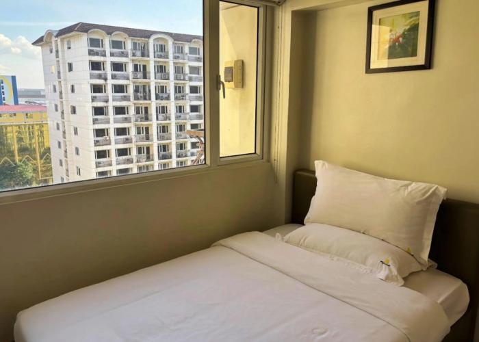 Extremeli Suites Manila powered by Cocotel