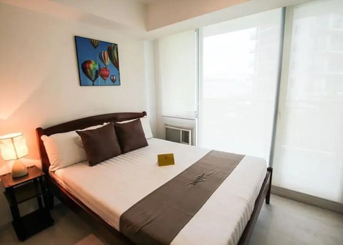 Azure Urban Resort Residences