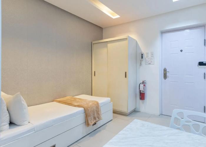 Baymont Suites & Residences