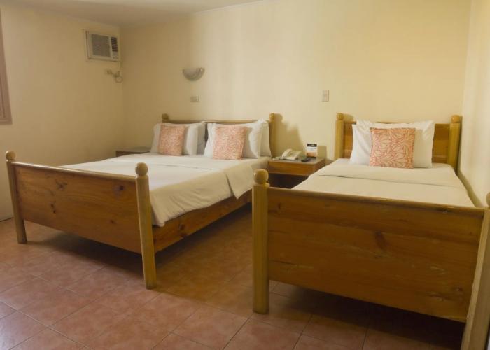 Nichols Airport Hotel
