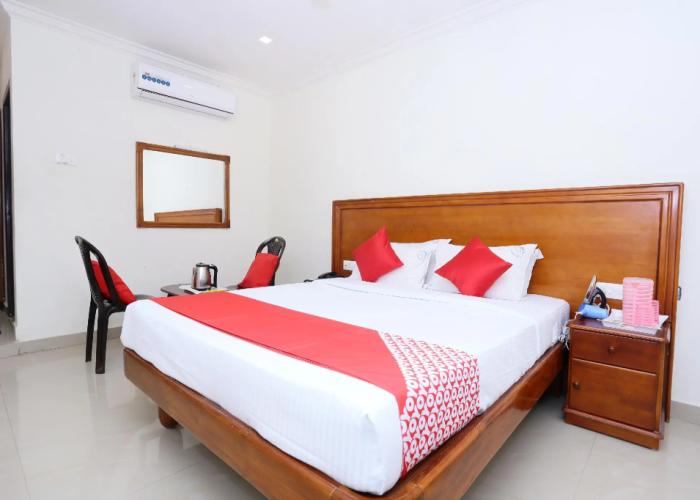 Hotel NNP Grand
