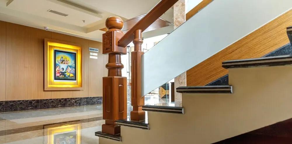 фото Hotel Arjunaa