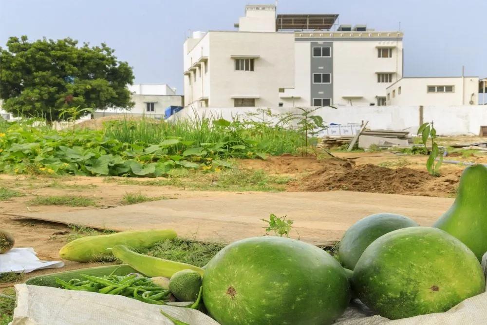 фото Hotel Arjunaa