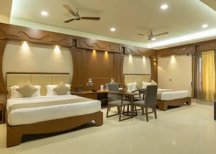 Hotel Arjunaa