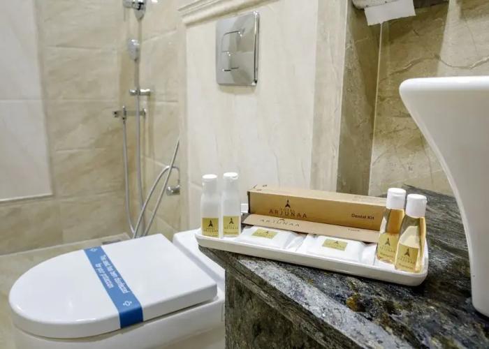 Hotel Arjunaa