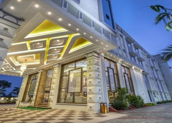 Hotel Arjunaa