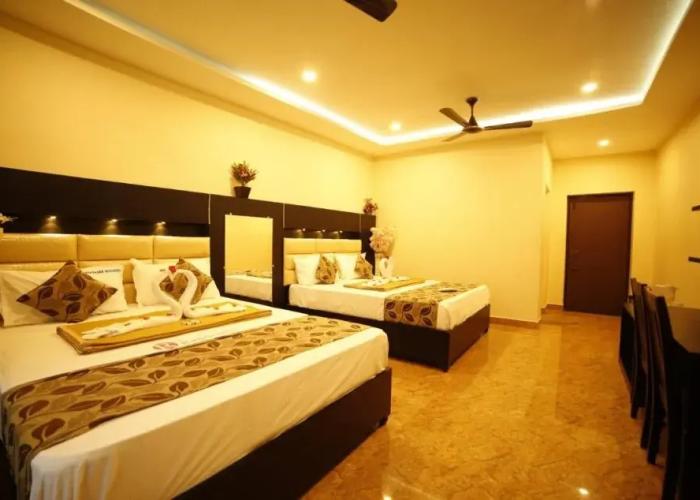 Hotel Ragavendra