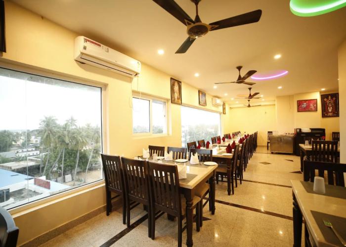Hotel Ragavendra