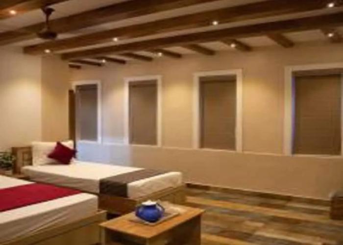 Hotel Ganesh Palace