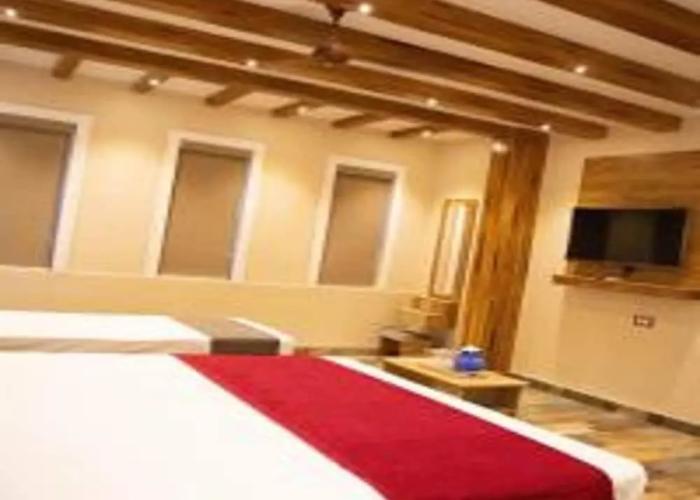 Hotel Ganesh Palace