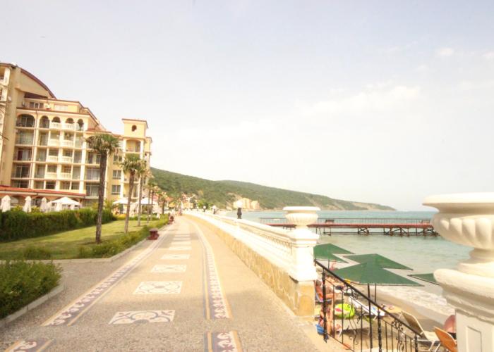 Menada Atrium Apartments
