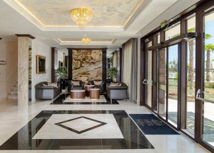 Onyx Beach Residence