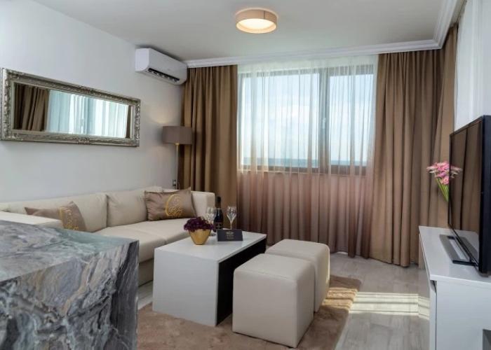 Onyx Beach Residence