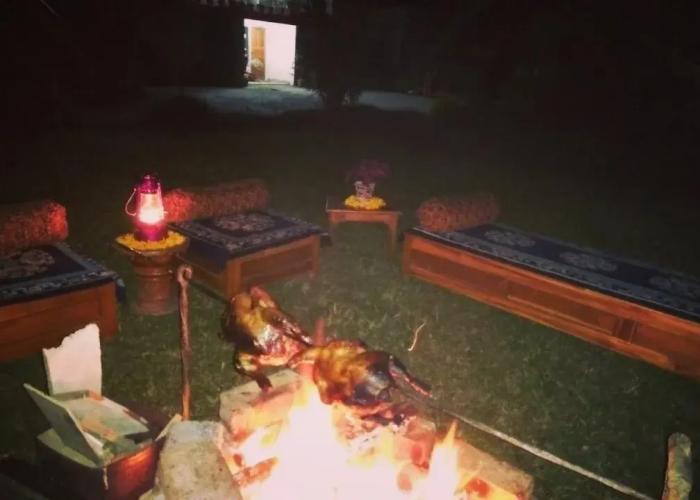 Shikher Guest House