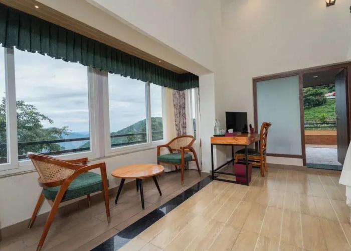 Summit Bougainvillea Tea Resort