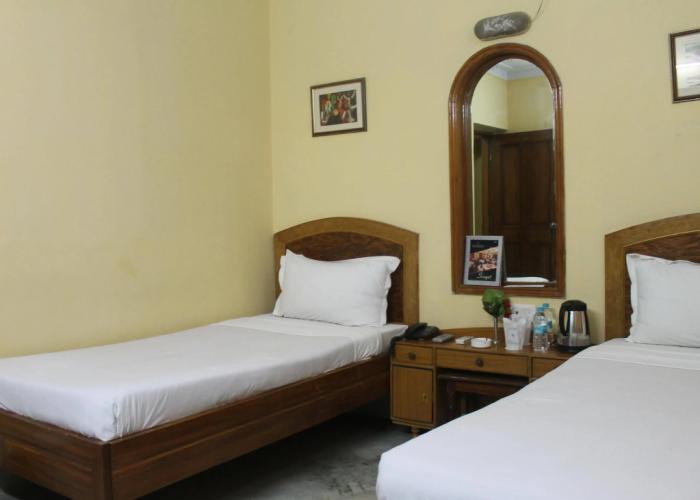 Hotel Tathagat