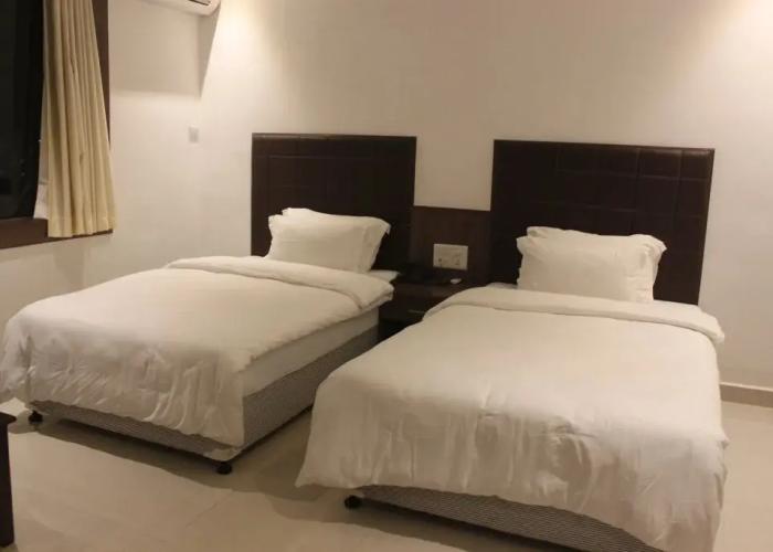 Niranjana Hotel