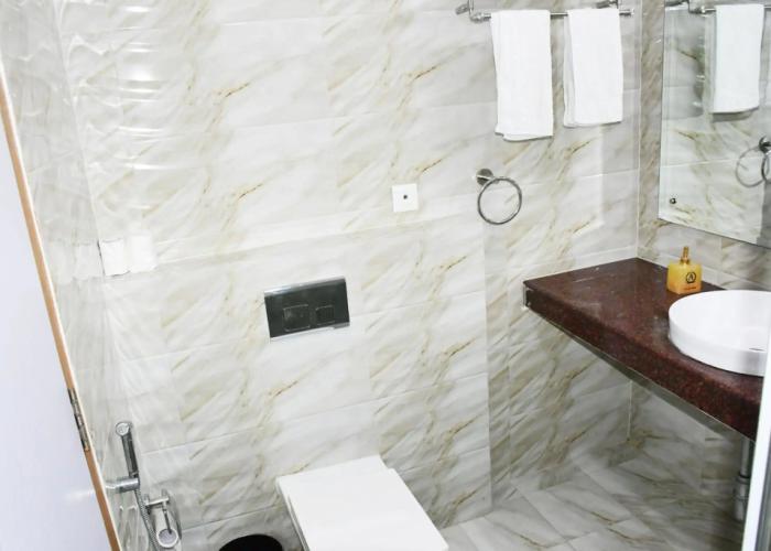 Hotel Anand International