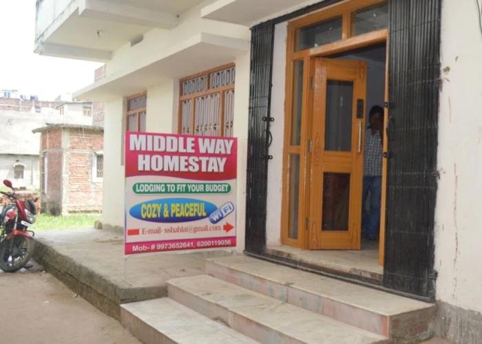 Middle Way Home Stay