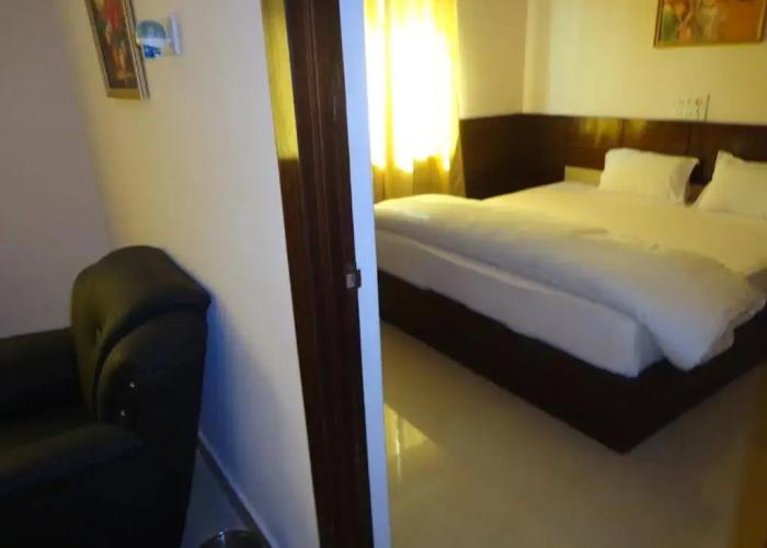 Hotel Om International