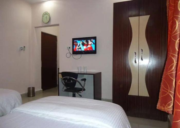 Hotel Om International