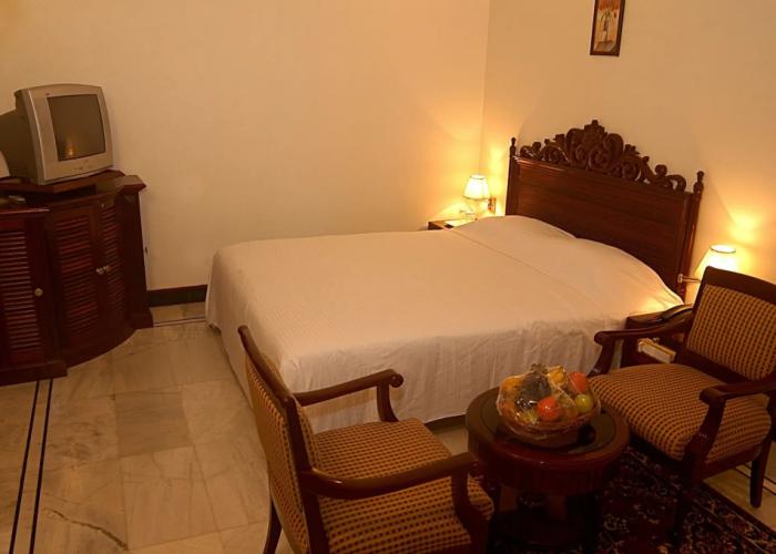Paradise Isle Beach Resort