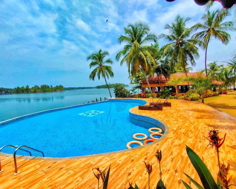 фото Paradise Lagoon