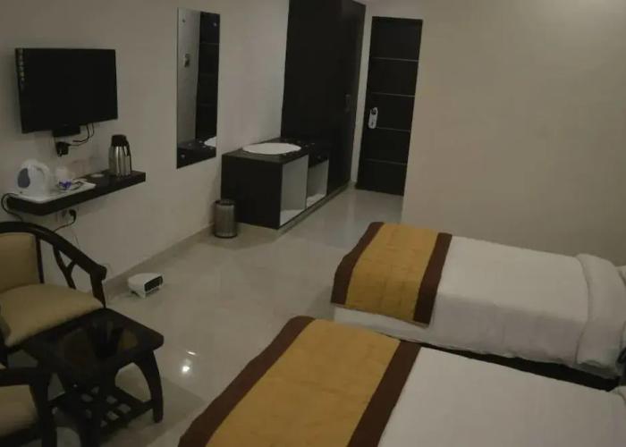 The Lotus Sutra Hotel