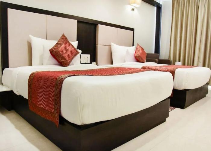 Hotel Platinum Shravasti