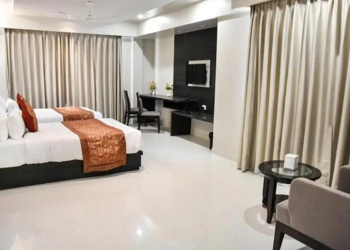 Hotel Platinum Shravasti