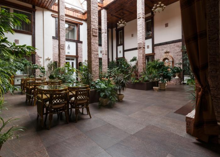 Voznesenskaya Hotel