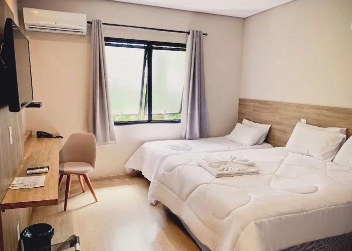 Hotel Jaguary e Residence