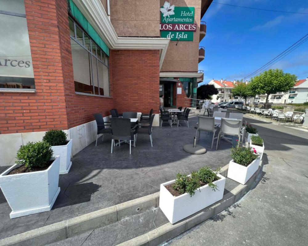 Los Arces de Isla Hotel & Apartamentos