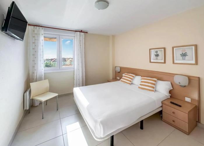 Los Arces de Isla Hotel & Apartamentos