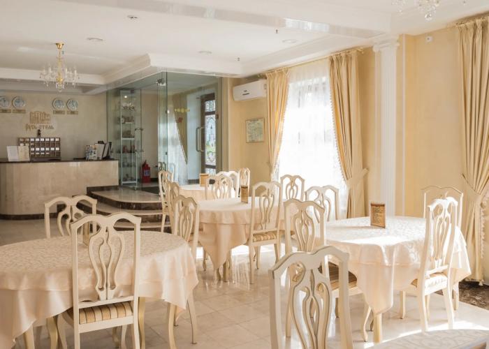 Rus' Hotel