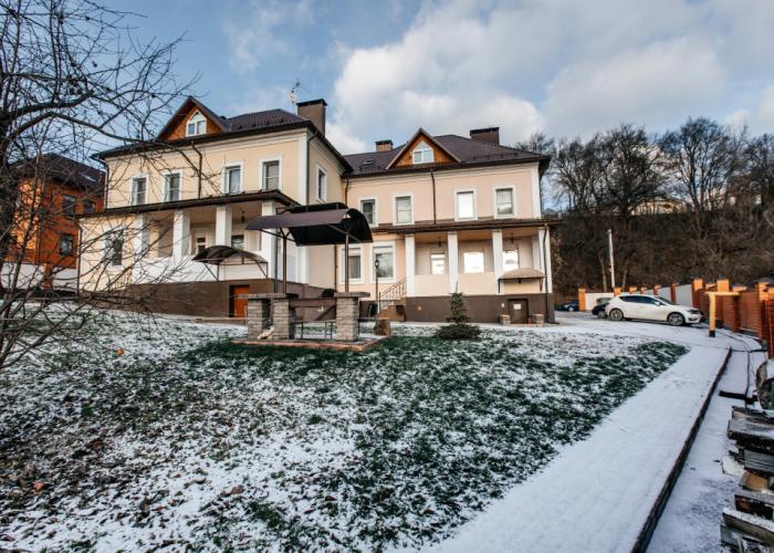 Samovar Hostel