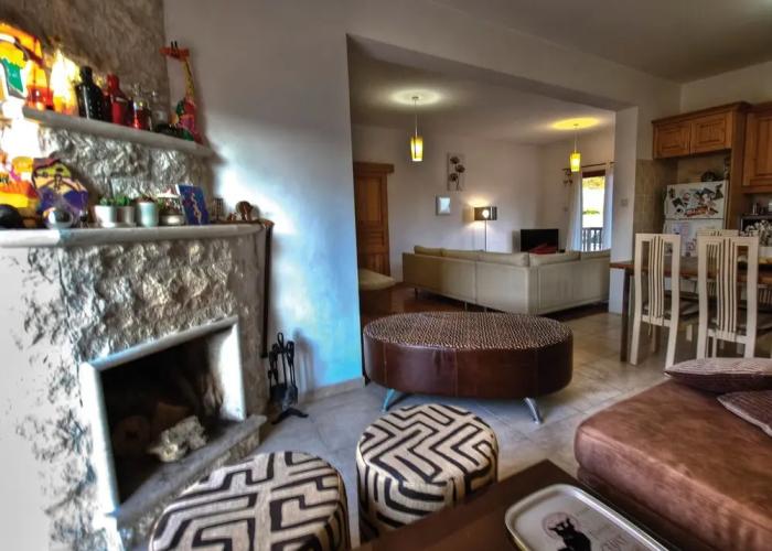 Lania Royal Oak Villa